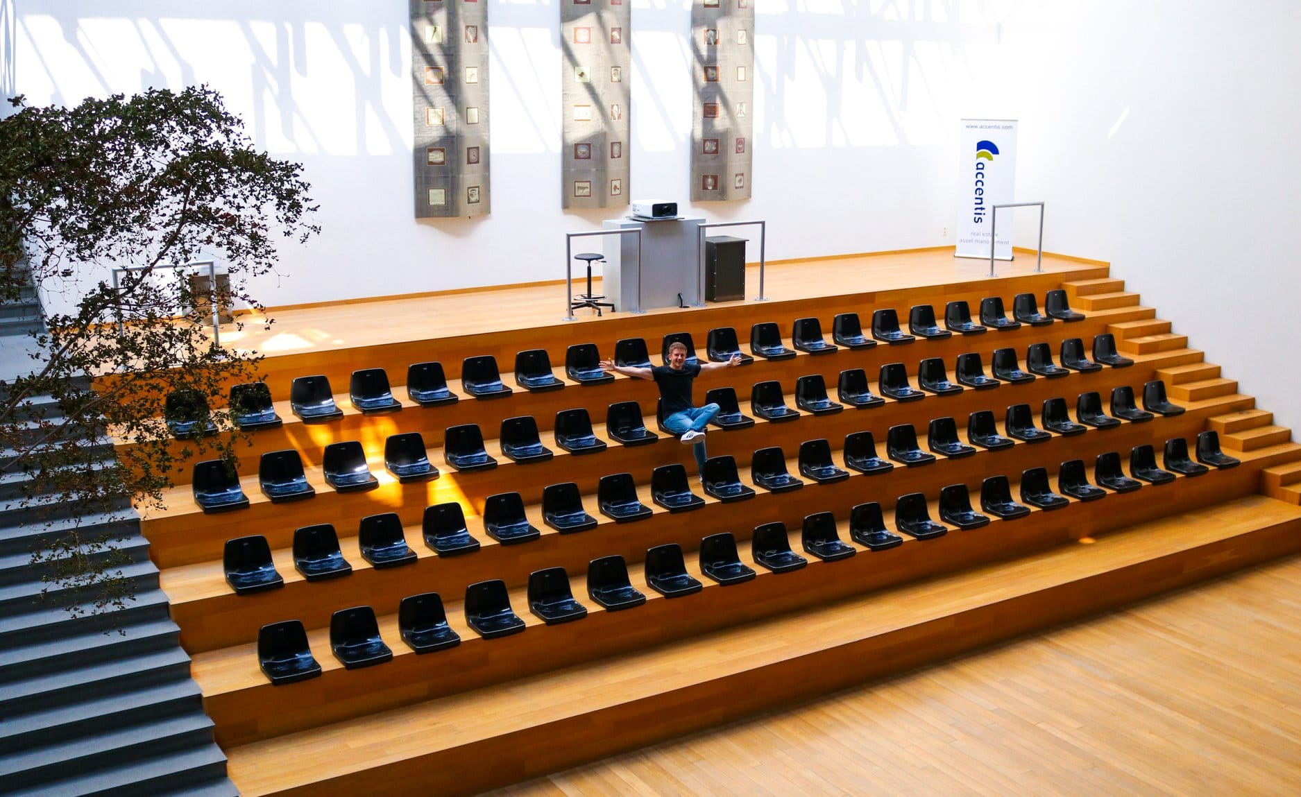 60202346 2329700807248189 8766003555074048000 n